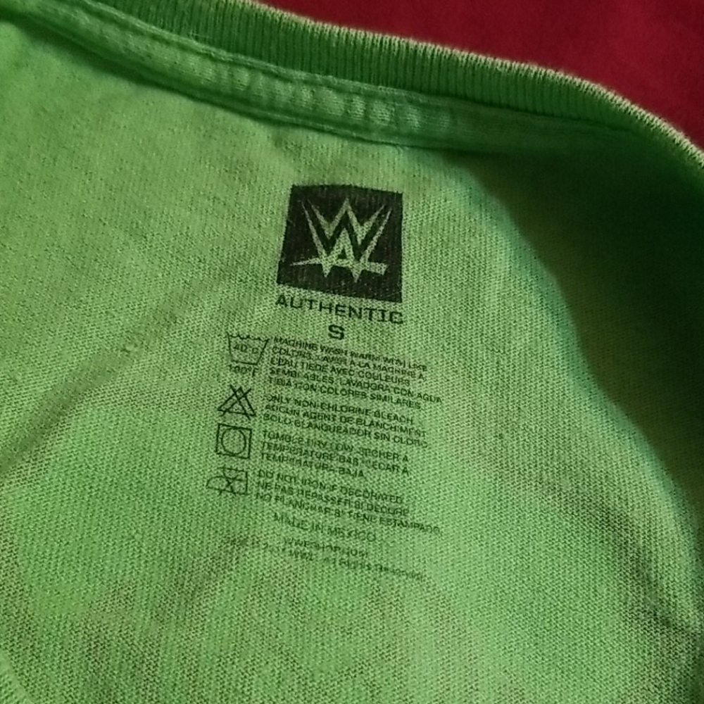 WWE The New Day Funko Pop Exclusive tee S - Picture 5 of 5